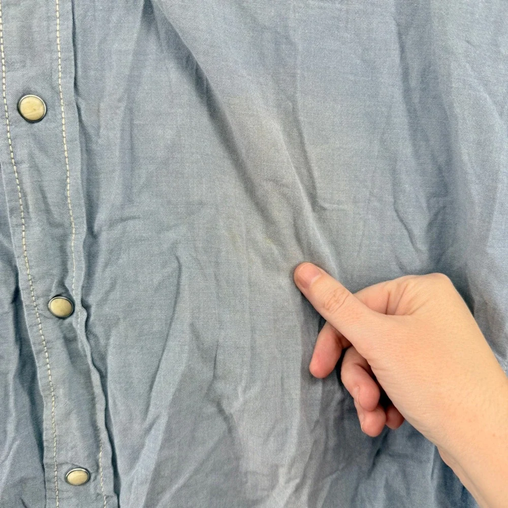 Lucky Brand Western Sportswear Embroidered Chambray Shirt Womens L Blue‎ Cotton - Picture 4 of 11